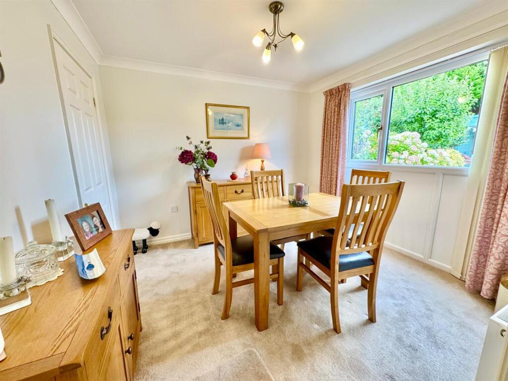 PHOTO-2025-09-03-07-23-57 (4).jpg