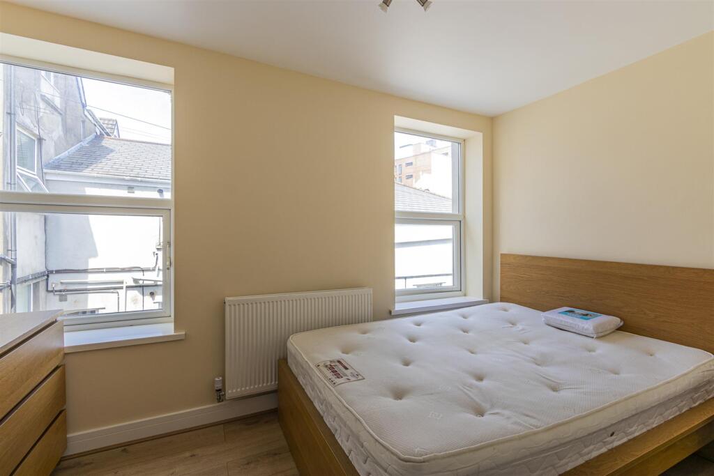 Richmond Road 120, 4 (2 of 9).jpg