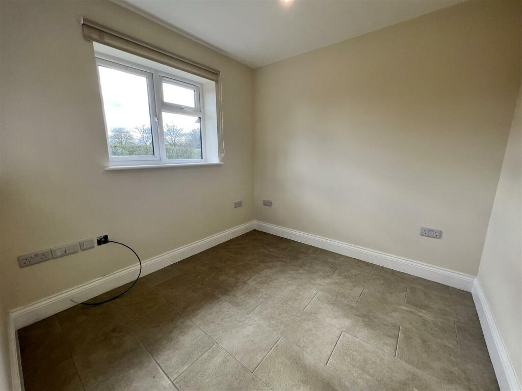 RECEPTION ROOM 2