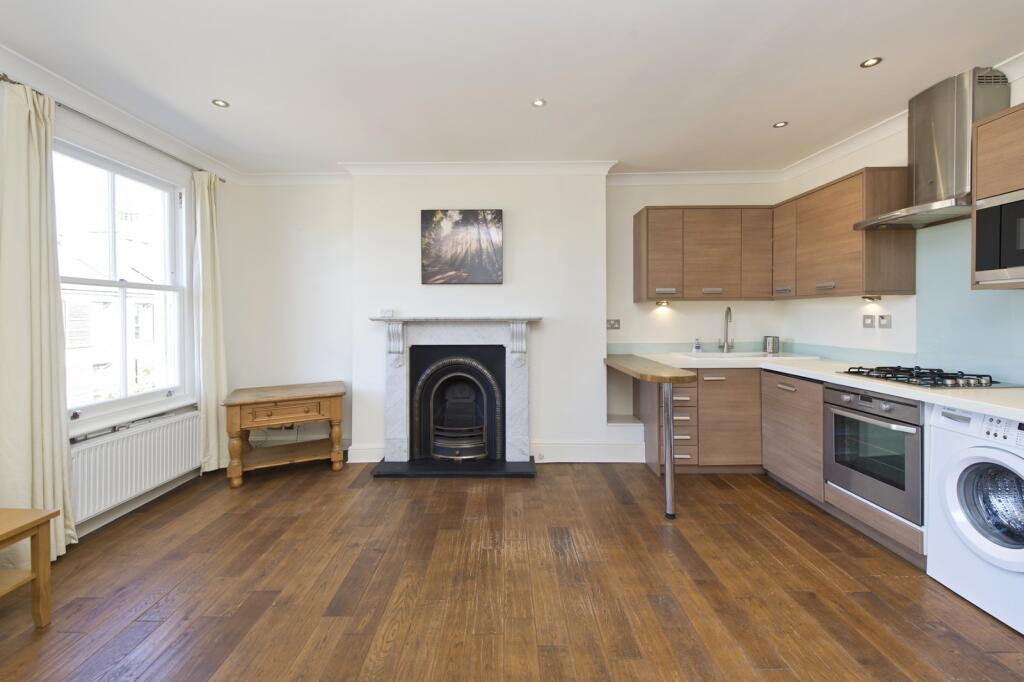 Reception Room alt v
