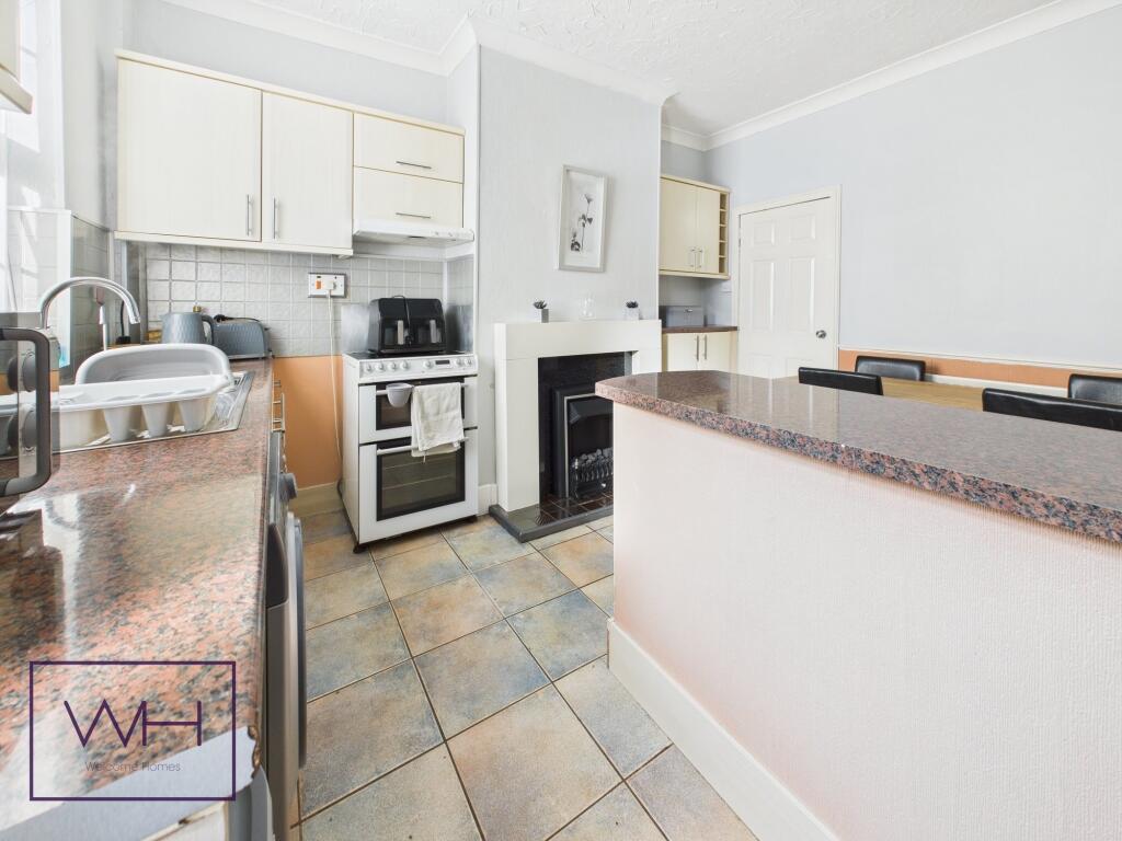 CAM03785G0-PR0221-ST