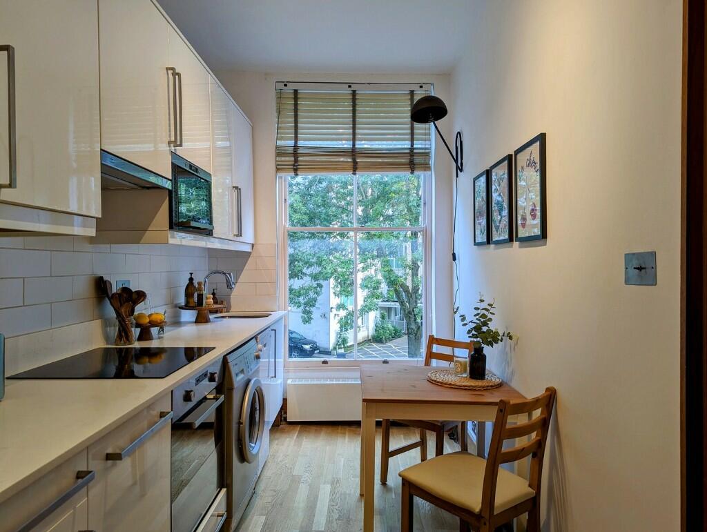 Windmill Road, Chiswick, London, W4 1SD
