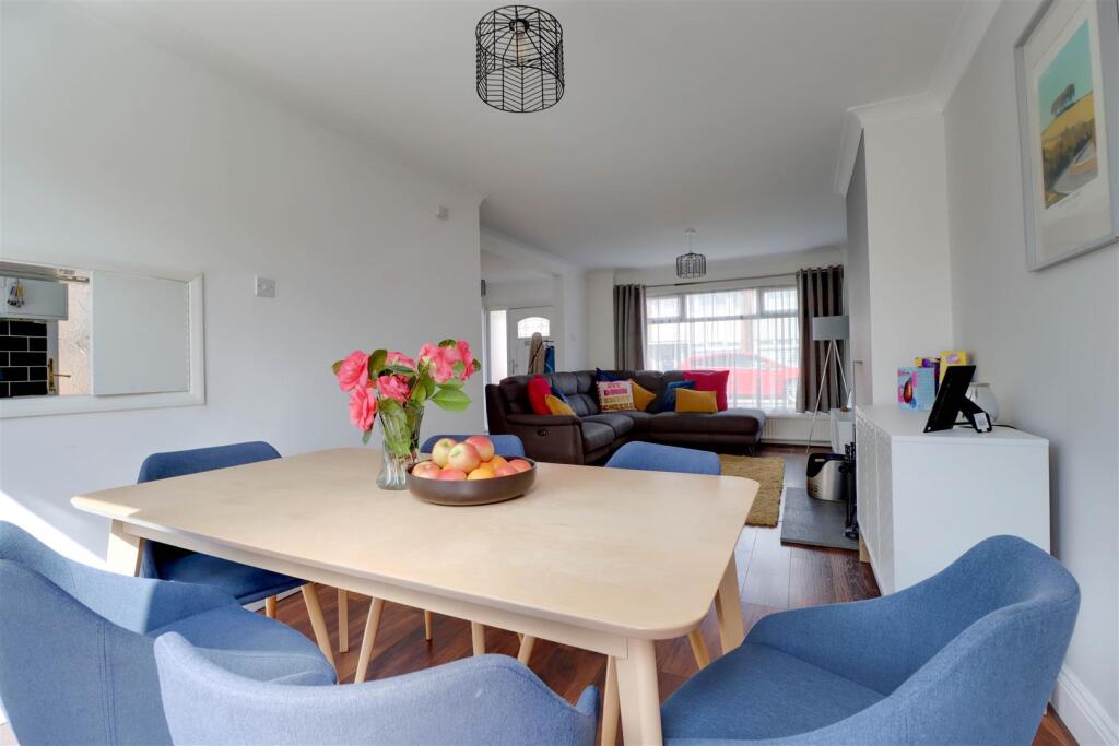 51 MOUNT CLOSE-7.jpg