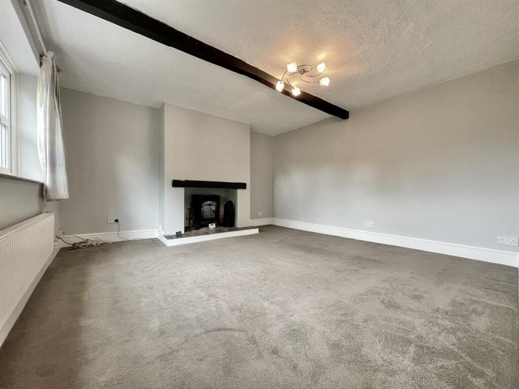 1 Waterloo Livingroom.jpeg