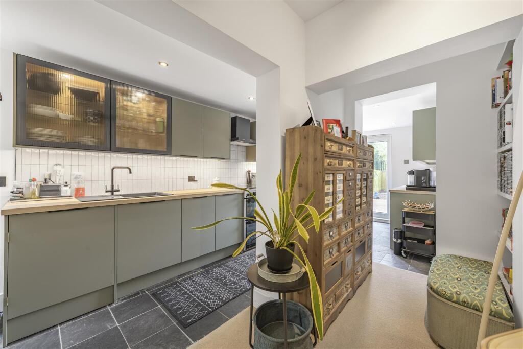 james_ande way__2_.JPG