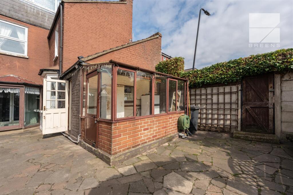 97 Hall Lane_0027.jpg