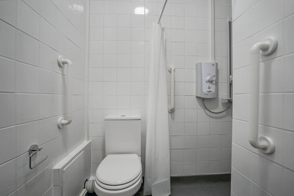 9D Tadema Road, London, SW10 0NU
