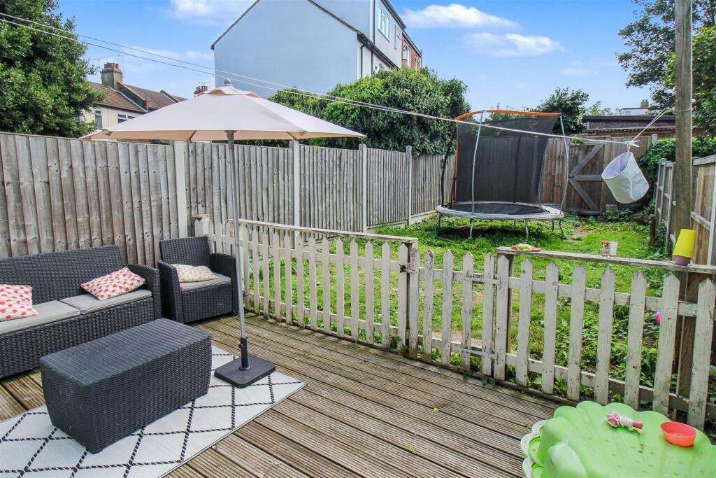 Rear Garden 2.JPG