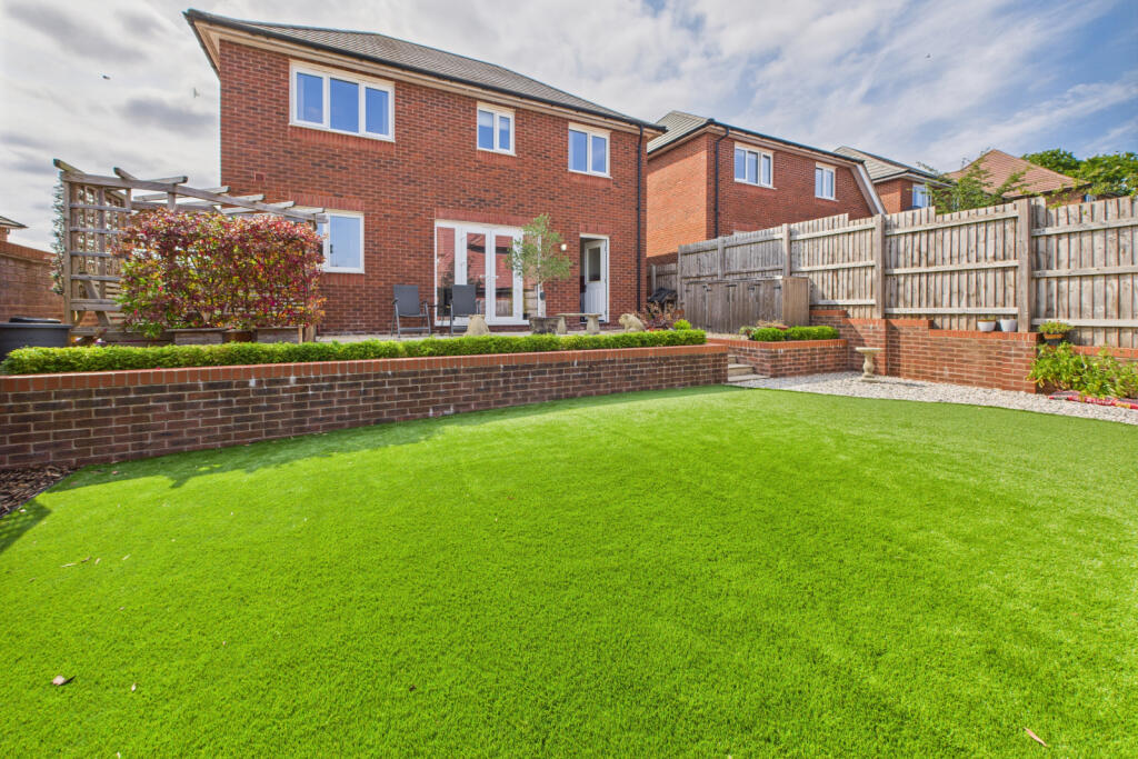 Rear Garden Aspect