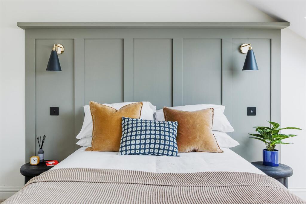 240 Acton Lane-10.jpg