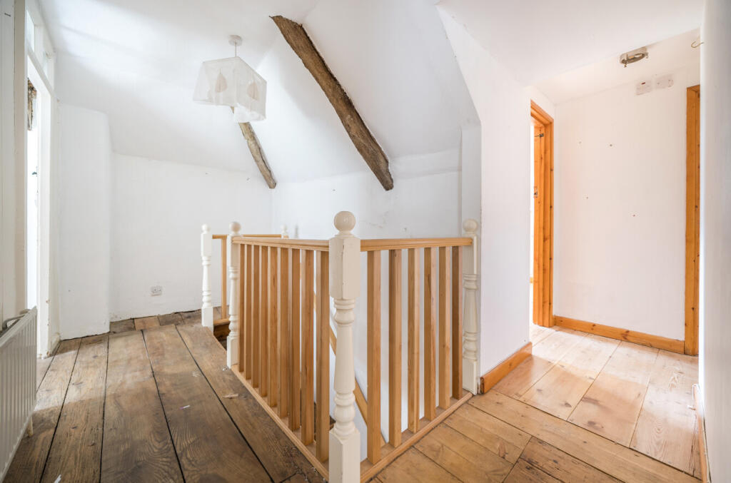 1347054-11-68b6d8...