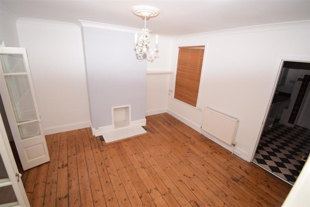 2 st johns road (1).JPG