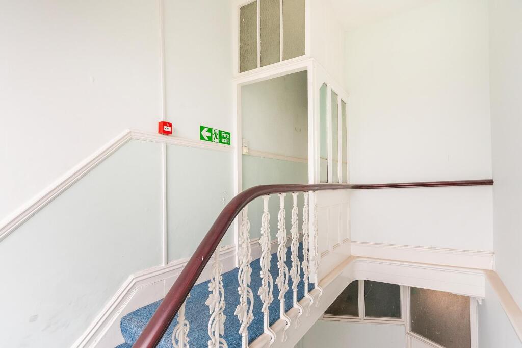 3C1R2S7E - Entrance Hall A.jpg