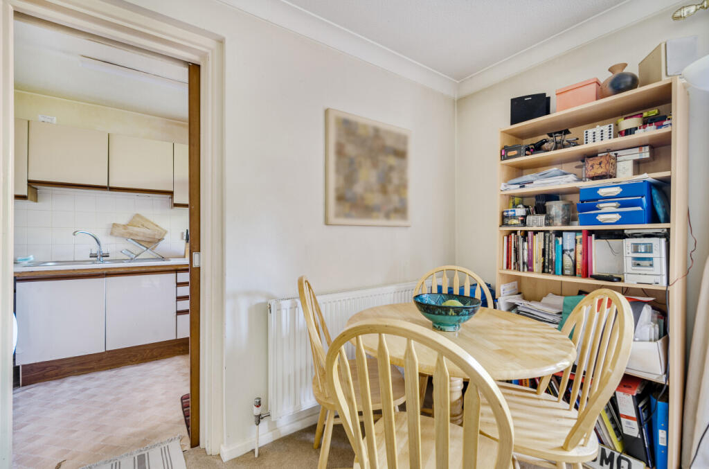 1319966-9-686d03d...