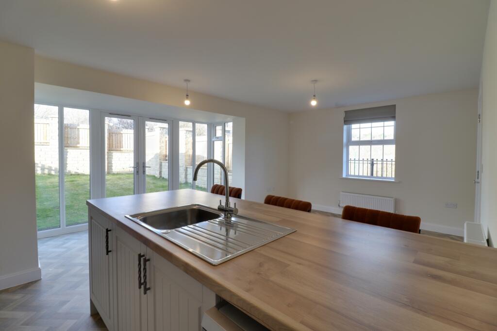 Kitchen diner family room