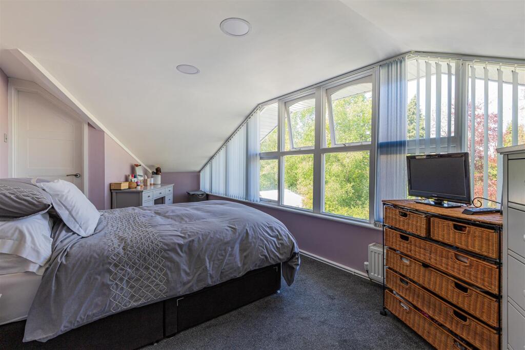 Cyncoed Rise 8-4.jpg