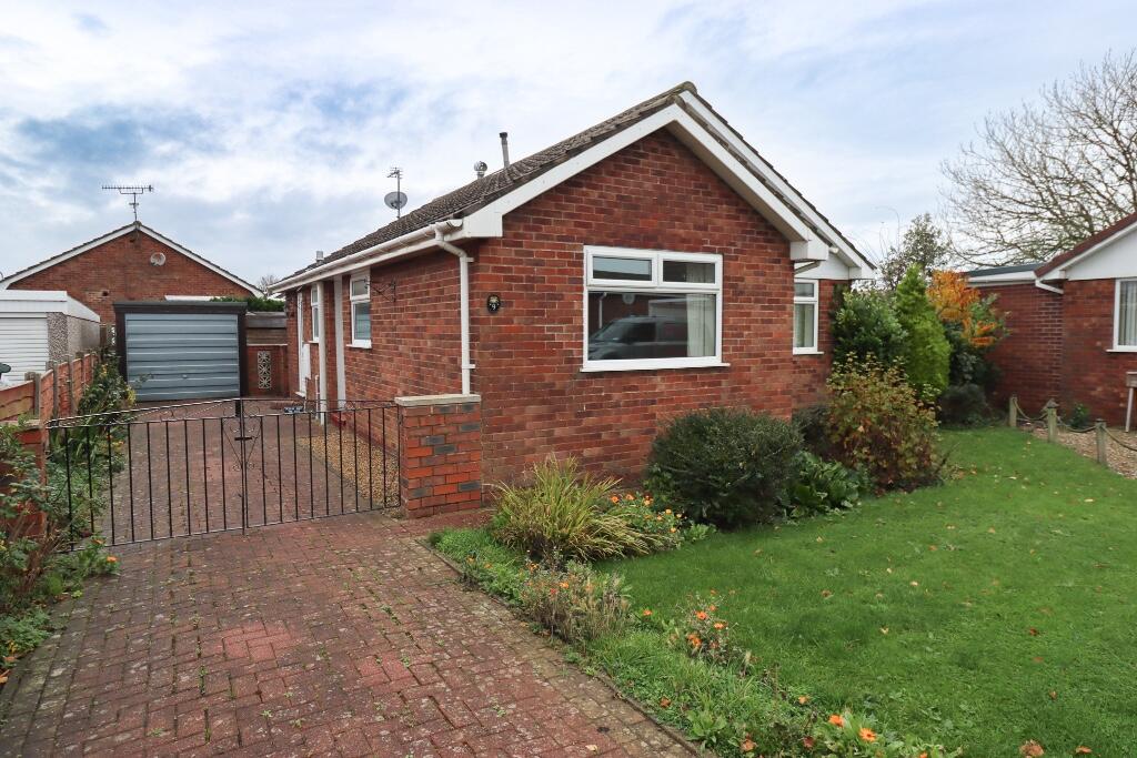 Cedar Grove, Filey  YO14 9NX