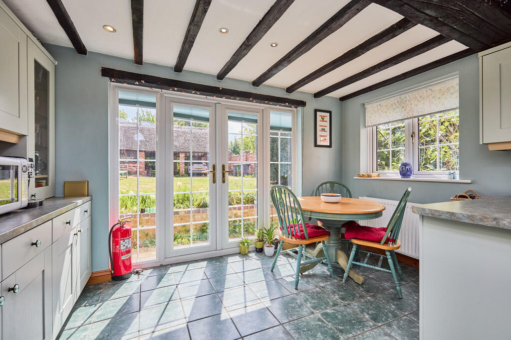 Edward Knight 202...