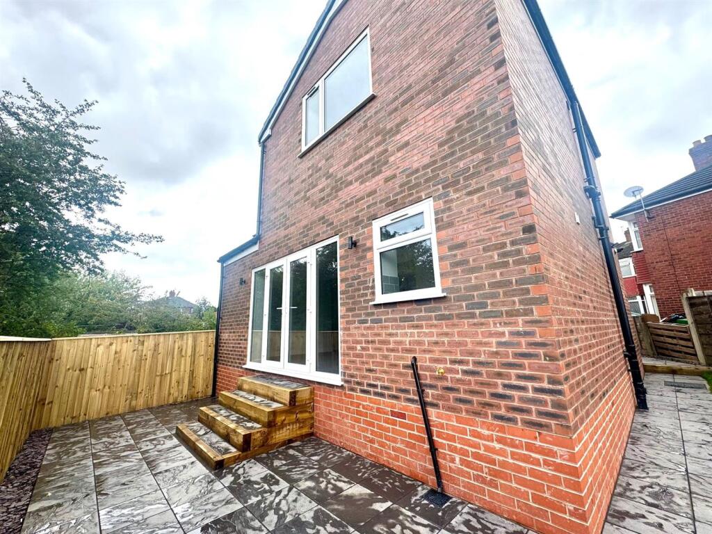 PHOTO-2025-08-05-12-19-12 5.jpg