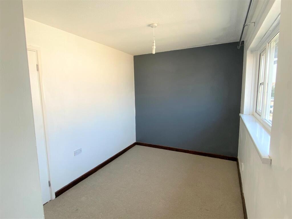 5 Tremear Green Bedroom 2