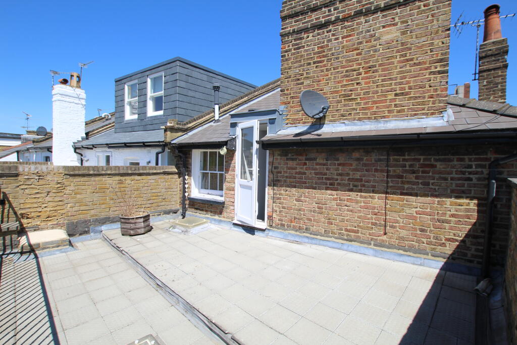 4 terrace angle 2.JPG
