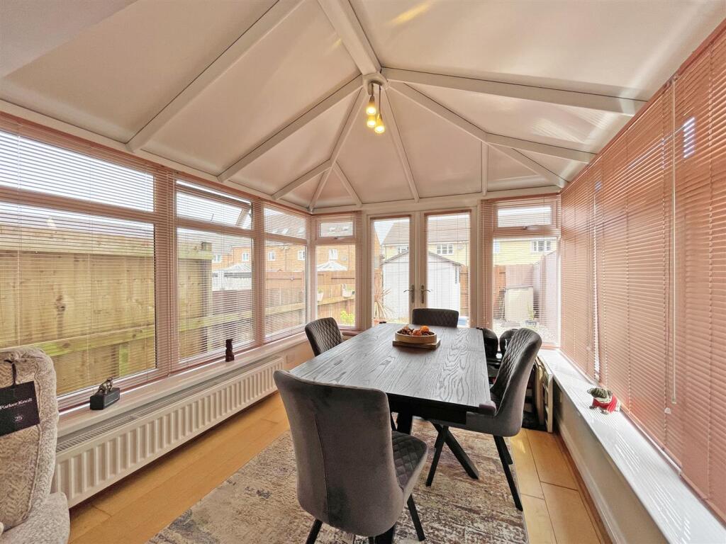 Renassiance Gardens 28 - Conservatory FP.jpg