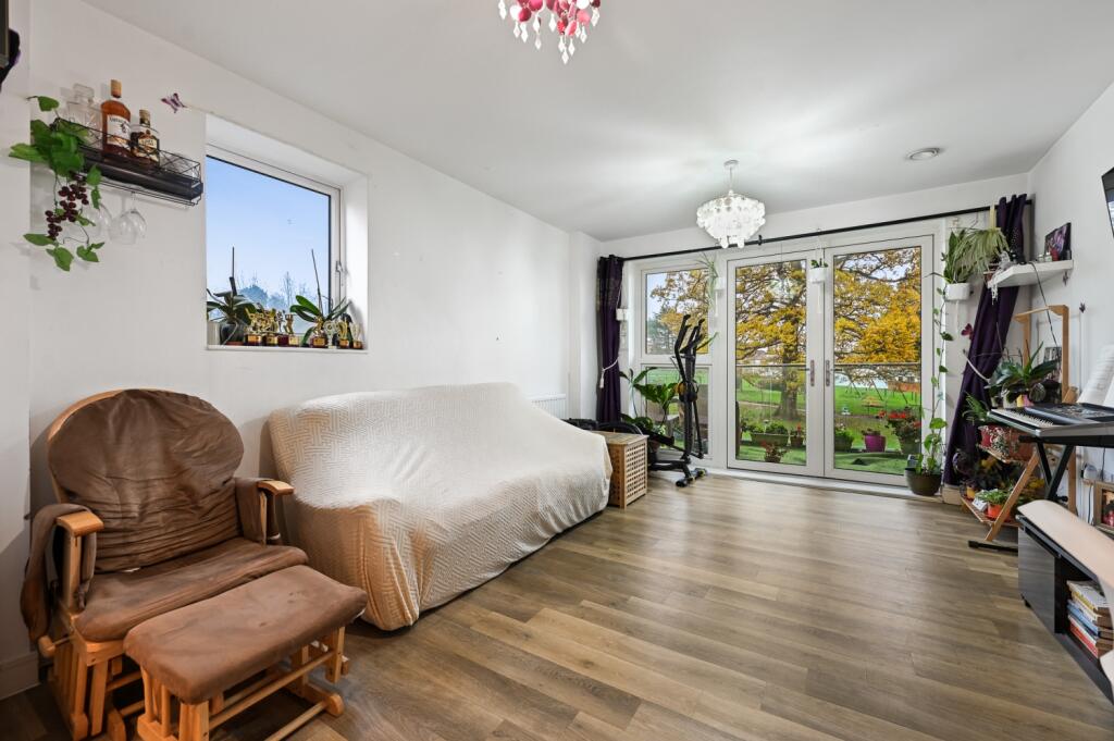 EWEMove - 34 Goshawk Court - 9 (1)