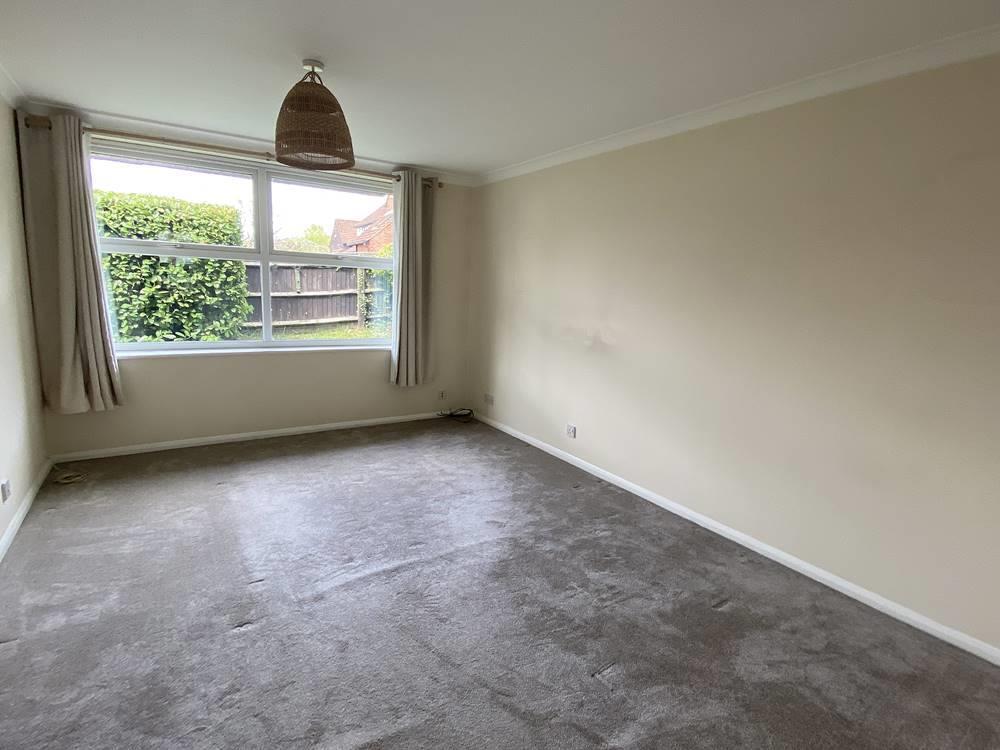 sitting room.jpg
