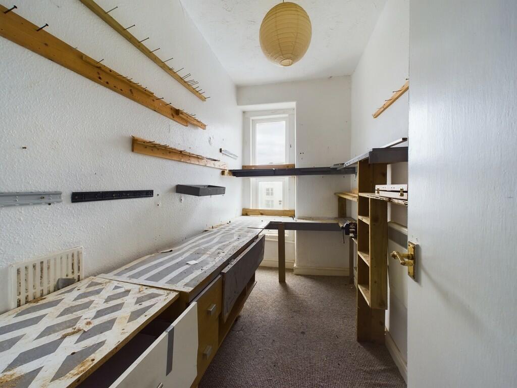 CAM02089G0-PR0333...