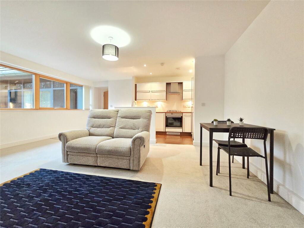 Stylish Lounge-Diner