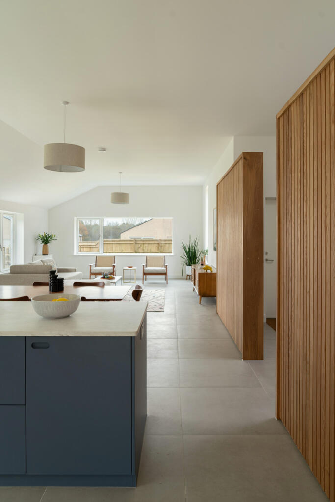 241090 - H05-THORNBOROUGH-PARK-59.jpg