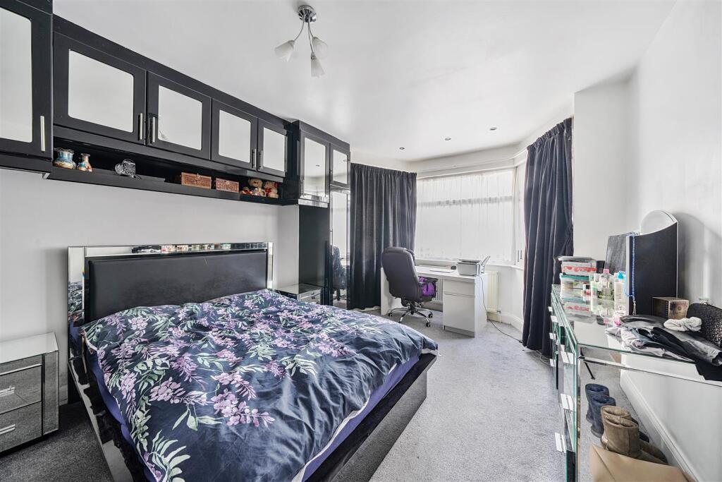 Bedroom 3.jpg