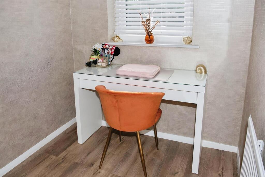 feade9fe-3b99b37e-0b57-4cdf-ae16-3e99549b09ec 202.