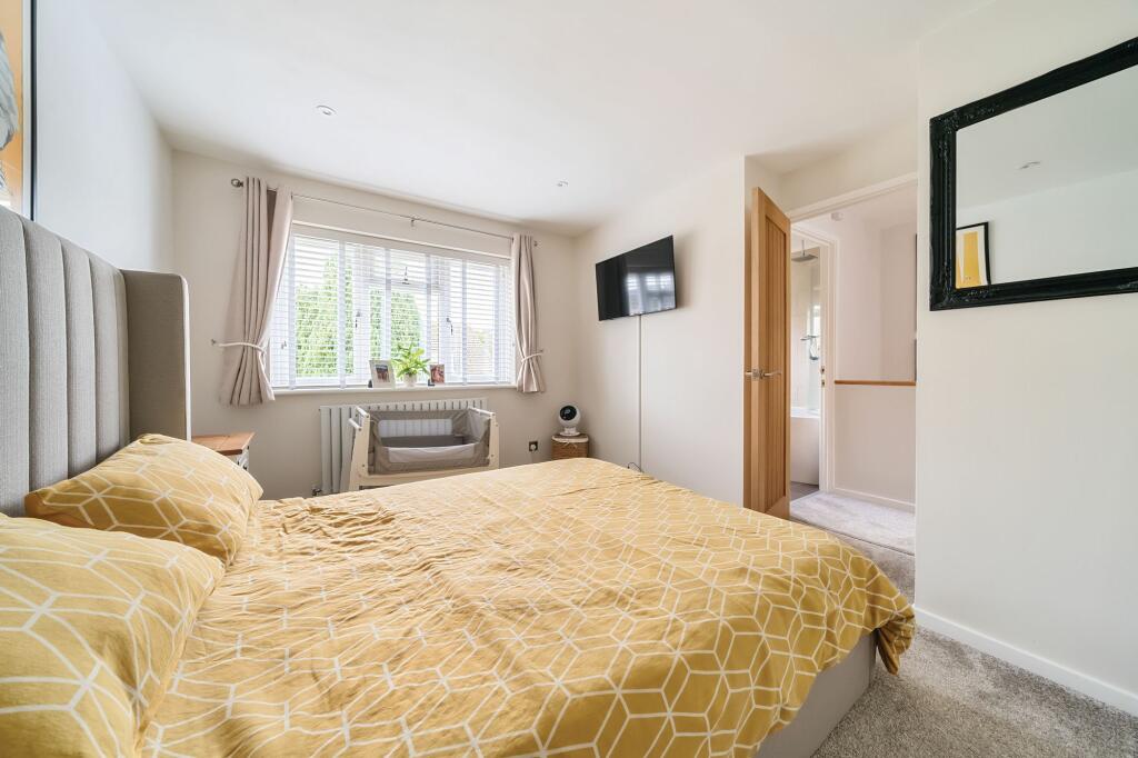 Principal bedroom