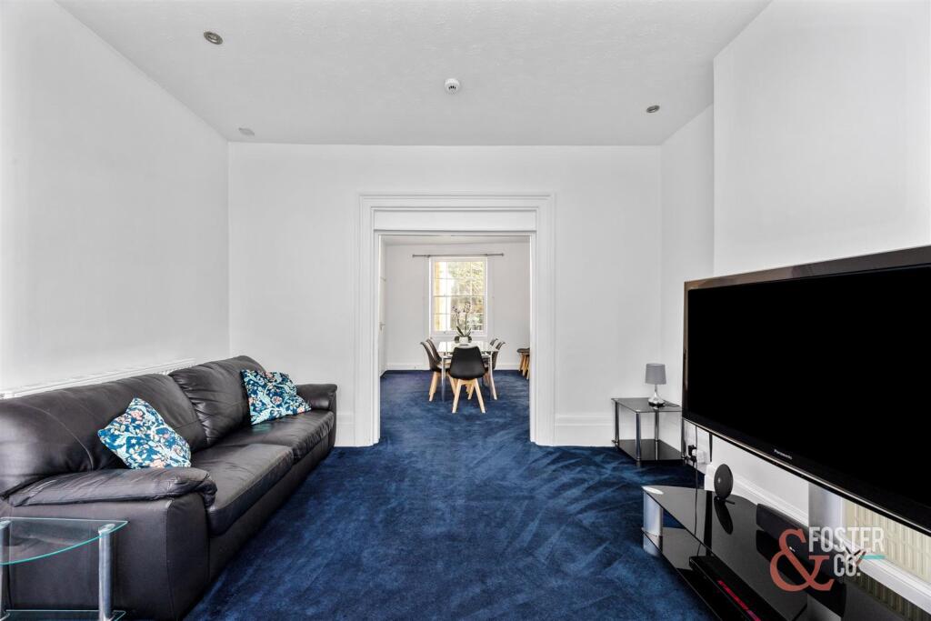 Lansdowne Place, 44-012.jpg