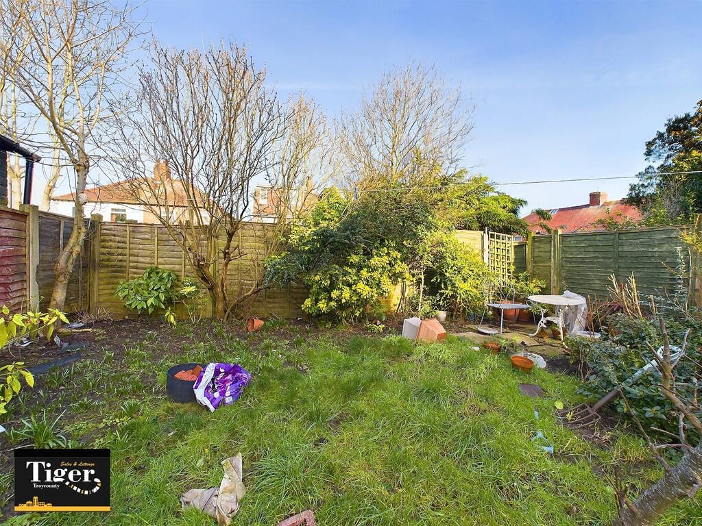 CAM03440G0-PR0250...