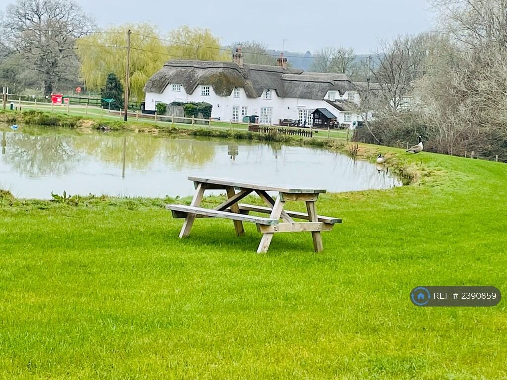 Lake Side Picnic Area