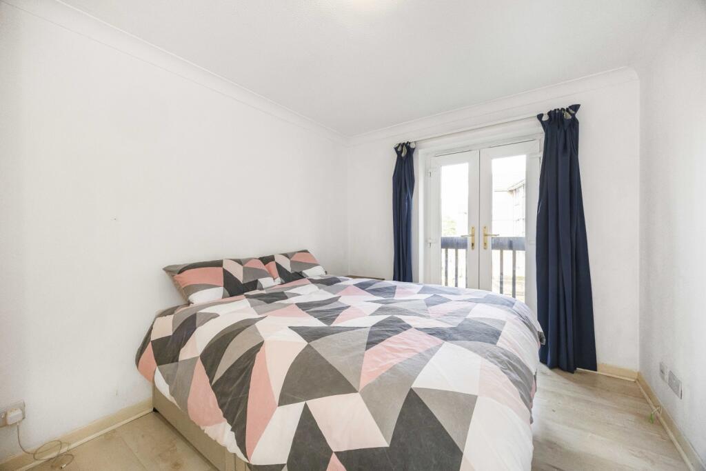 21    Chopwell Close -001