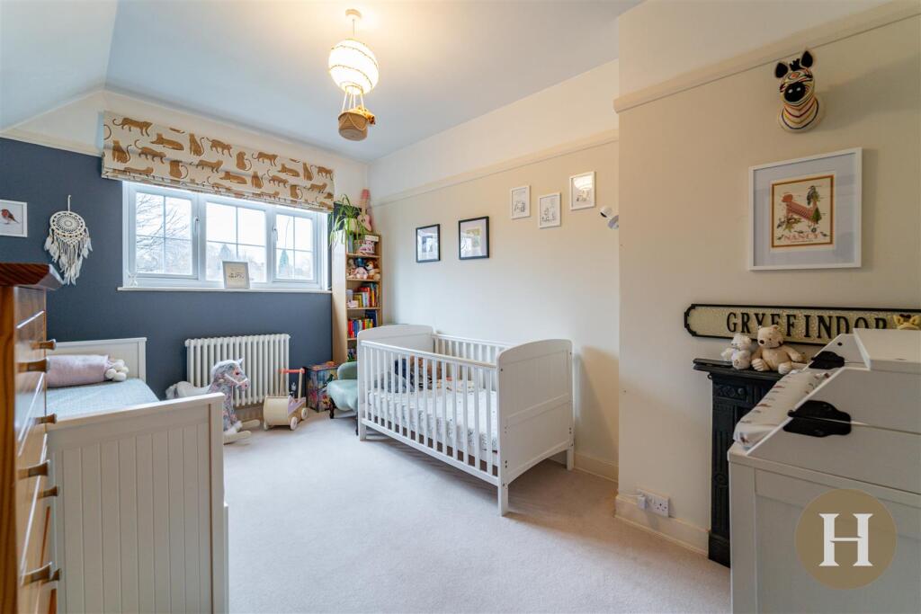 Hadleigh Estate Agents-24.jpg