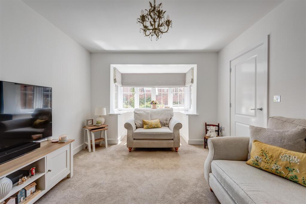 4RockinghamAvenue(Interior)-6.jpg