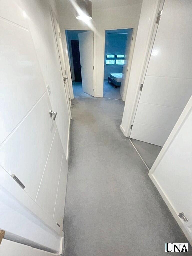 0110ca37-64f9-4c1...