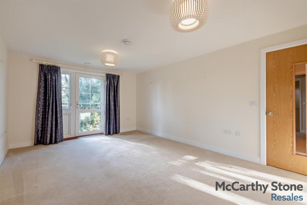 8666510-interior07-800.jpg