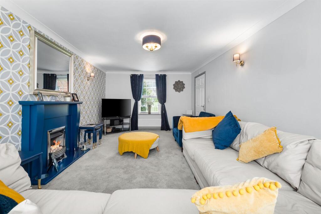 22 St Peters Way-32.jpg