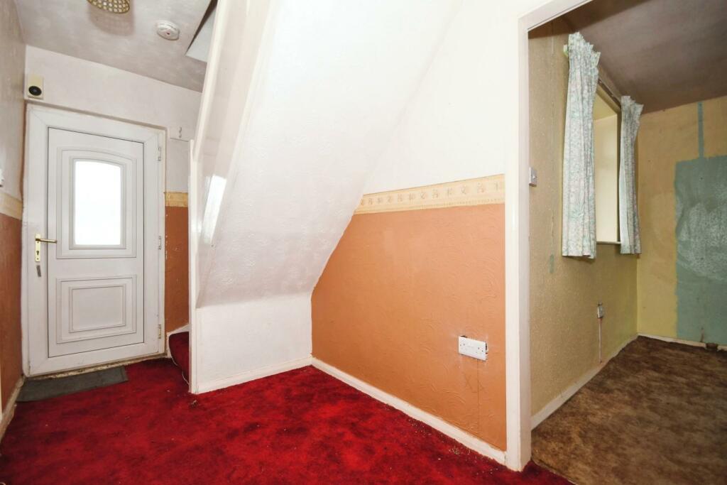 HALL.jpg
