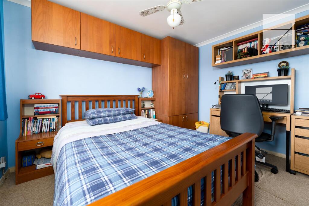 100 The Bramblings_0003.jpg