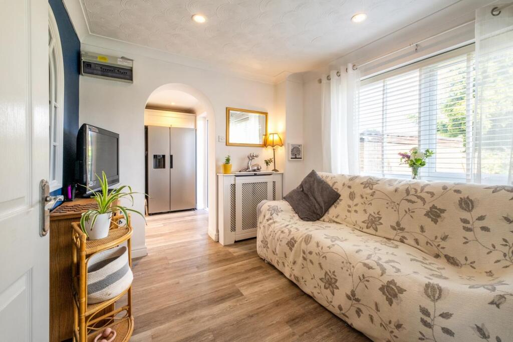 9 Norton Road-13.JPG