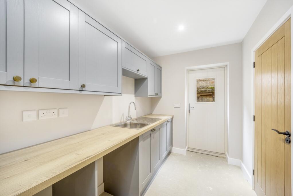 The Coach House (Old Bolingbroke)-9