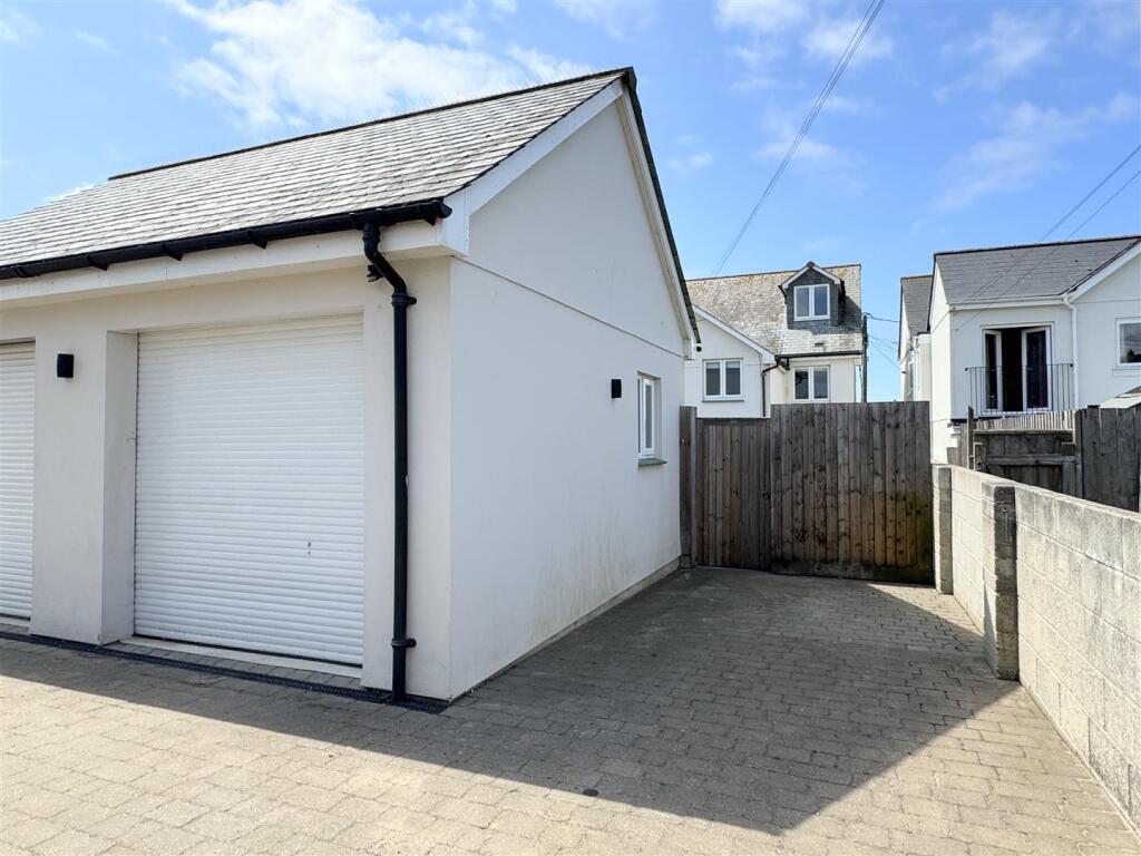 Garage and Parking