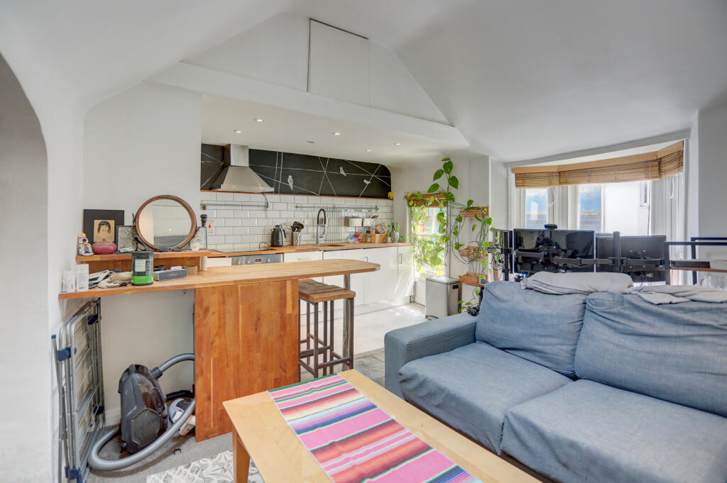kitchenlivingarea