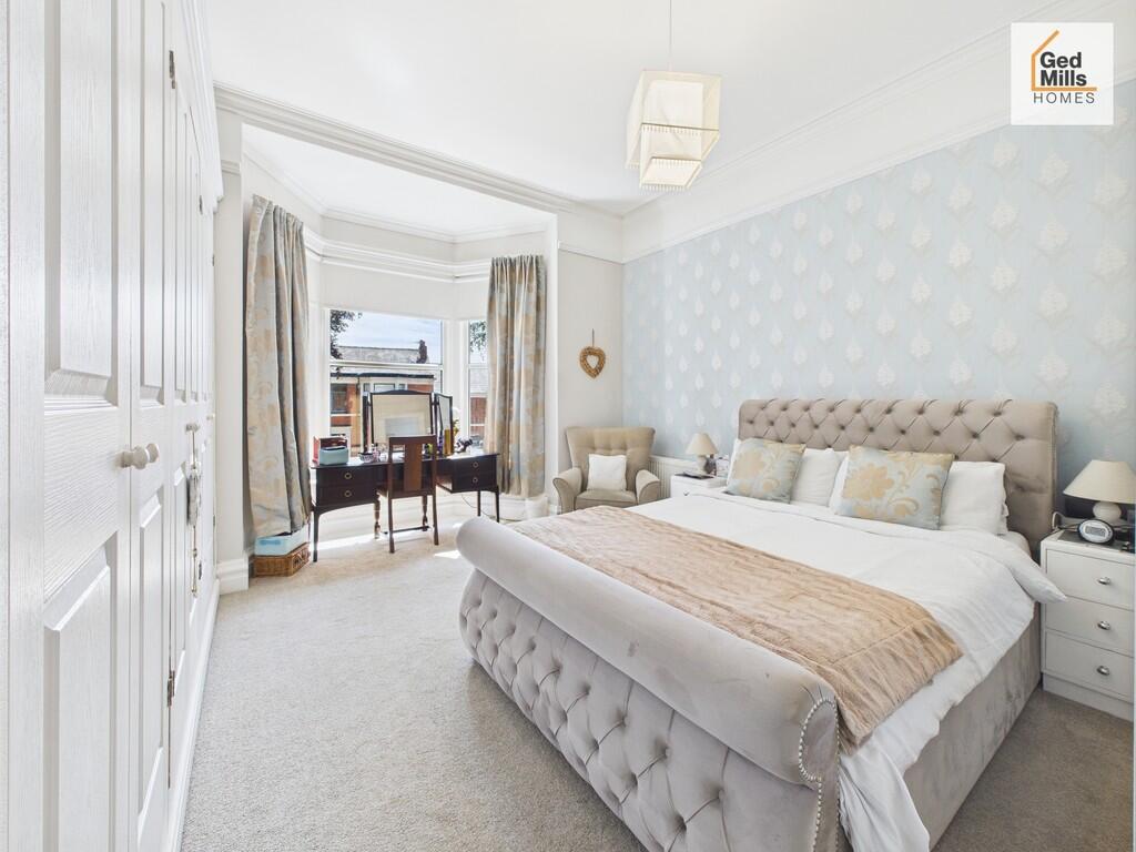 CAM04261G0-PR0064...